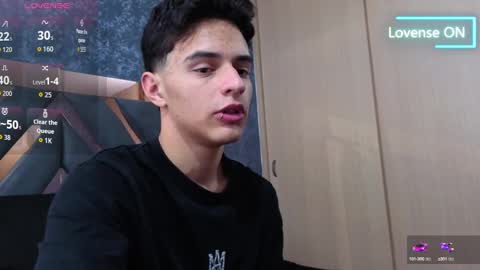 logan madoox online show from September 11, 7:46 pm