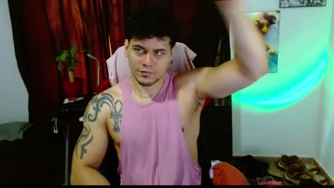 Loganandrwz online show from June 26, 1:57 pm