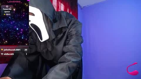 Snapshot of loganevans8 chatting on October 30, 8:10 pm Logan online show from October 30, 8:10 pm