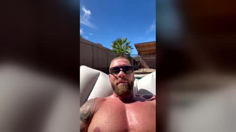 Loganjackson219 online show from March 14, 7:10 pm