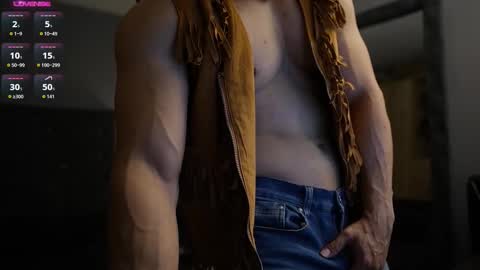 Snapshot of loganmartinx chatting on October 31, 9:40 pm loganmartinx online show from October 31, 9:40 pm