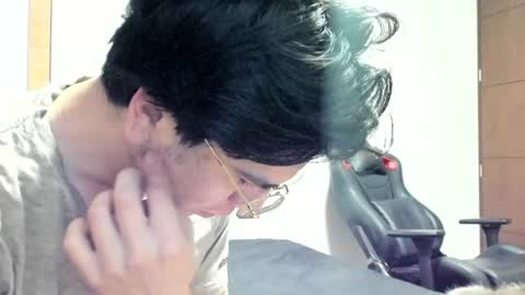 Logan online show from November 10, 8:52 am