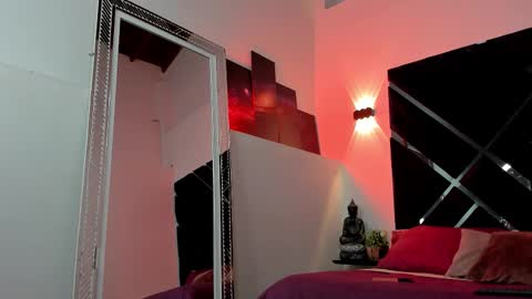 Logan Wolf online show from March 8, 2:48 am