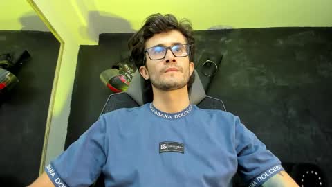Loggan online show from September 10, 9:35 pm
