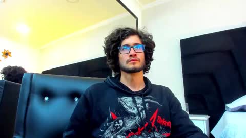 Loggan online show from February 26, 9:56 pm