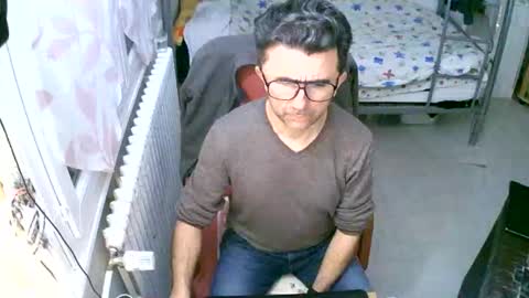 lokoum39 online show from February 22, 6:20 pm