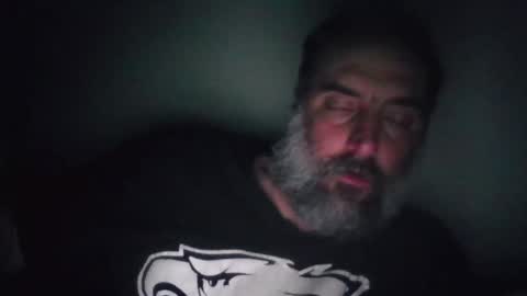 THE SEXIEST MAN ALIVE online show from April 21, 2:51 am