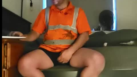 hey you online show from April 1, 5:42 am