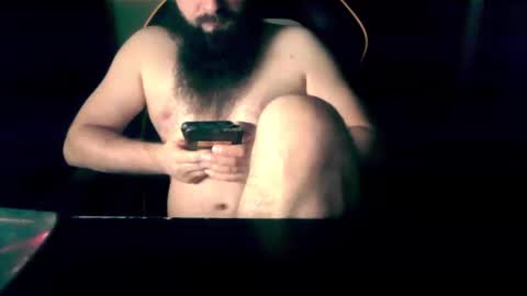 Snapshot of london_man1988 chatting on January 5, 8:54 am london_man1988 online show from January 5, 8:54 am