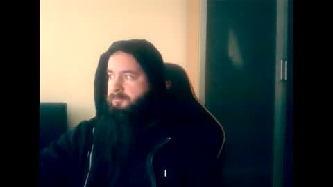 Snapshot of london_man1988 chatting on March 2, 7:32 am london_man1988 online show from March 2, 7:32 am