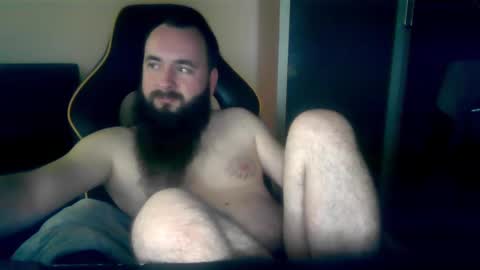 Snapshot of london_man1988 chatting on January 20, 4:12 pm london_man1988 online show from January 20, 4:12 pm