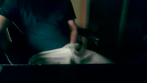 Snapshot of london_man1988 chatting on February 9, 8:33 am london_man1988 online show from February 9, 8:33 am