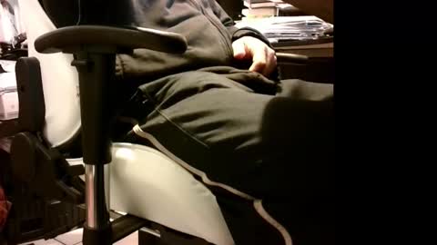 Pumabreizh online show from October 19, 4:17 am