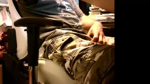 Snapshot of lonelypumabreizh chatting on September 20, 11:43 am Pumabreizh online show from September 20, 11:43 am