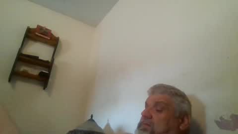 Snapshot of lonelytech72 chatting on September 21, 3:01 pm lonelytech72 online show from September 21, 3:01 pm