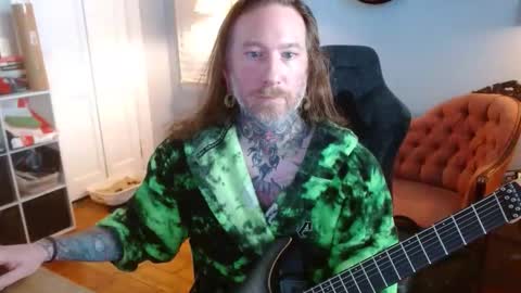 longhair online show from November 29, 5:04 pm