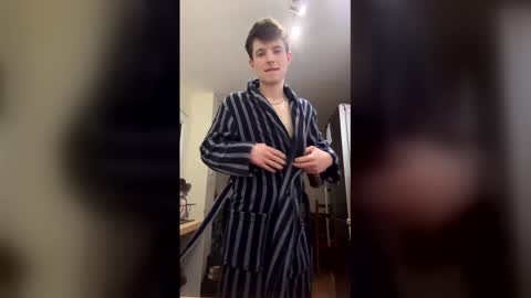 longjohnjim6967 online show from February 14, 3:23 am