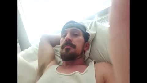 longlovin1993 online show from September 8, 10:20 pm