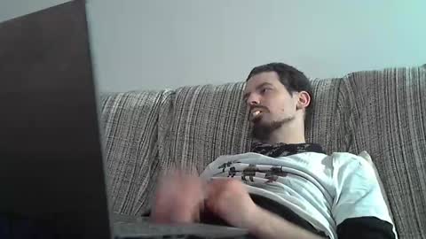 Alejandro Rulitos Twitter longnight55 Intagram 5longnight5 online show from February 18, 4:16 pm