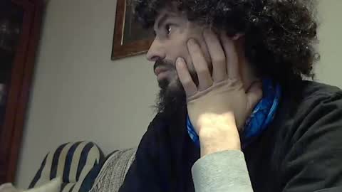 Alejandro Rulitos Twitter longnight55 Intagram 5longnight5 online show from December 14, 6:46 am