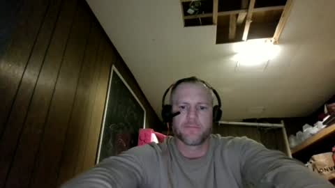 Bradsobad88 online show from June 23, 7:57 am
