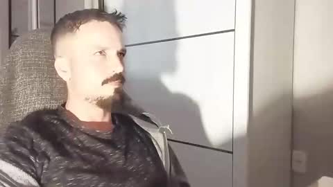 Lucas online show from March 23, 12:44 pm