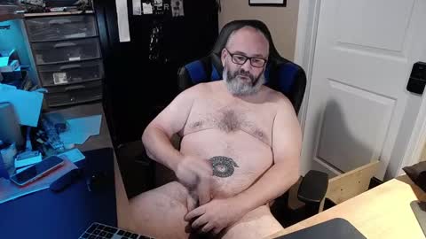 Snapshot of lookin4funtimz chatting on December 19, 12:45 am lookin4funtimz online show from December 19, 12:45 am