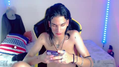LORD online show from December 4, 7:56 pm