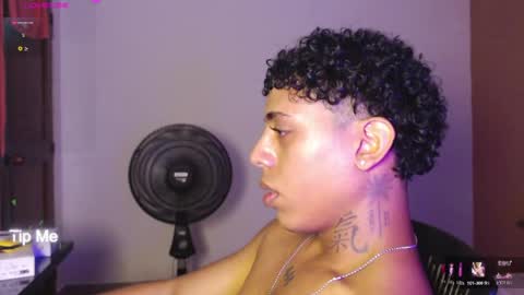 lord_dainn online show from May 12, 1:03 am