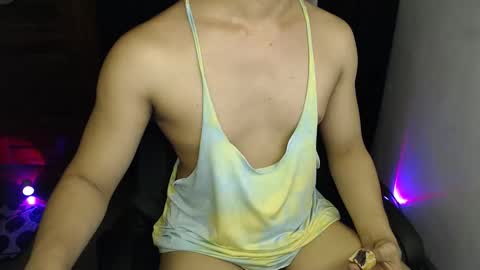 Macky online show from April 23, 3:11 am