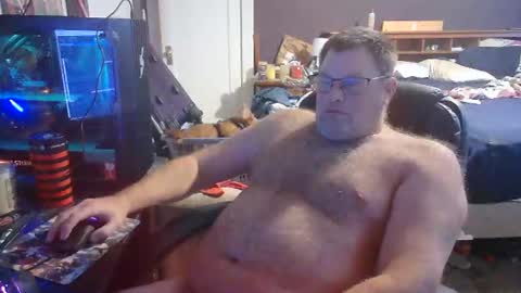 Snapshot of lordimaran chatting on October 7, 12:20 pm lordimarans room online show from October 7, 12:20 pm