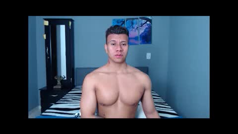 Snapshot of lothbrok_strong chatting on January 8, 11:09 pm lothbrok online show from January 8, 11:09 pm
