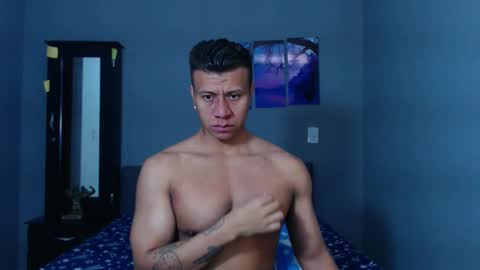 Snapshot of lothbrok_strong chatting on December 29, 9:20 pm lothbrok online show from December 29, 9:20 pm