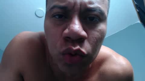 Snapshot of lothbrok_strong chatting on September 13, 10:22 pm lothbrok online show from September 13, 10:22 pm