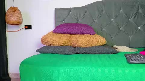 OF louis bcasta1 online show from January 18, 12:29 pm