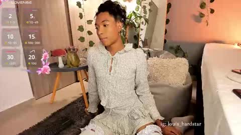 Snapshot of louis_hardstar chatting on September 30, 2:07 am Louis Valdz online show from September 30, 2:07 am