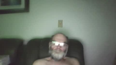 louism13 online show from December 23, 4:54 am