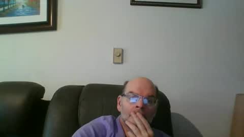 Snapshot of louism13 chatting on December 29, 5:22 pm louism13 online show from December 29, 5:22 pm