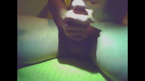 Snapshot of love5pu55y chatting on October 5, 4:22 pm PleasureX online show from October 5, 4:22 pm