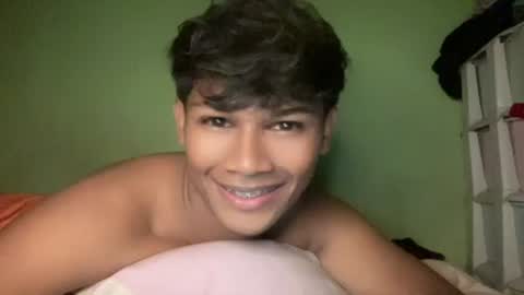 lovebudslive online show from October 27, 9:33 am