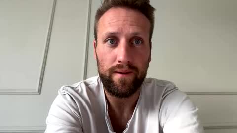 lovefuesse online show from October 23, 3:15 pm