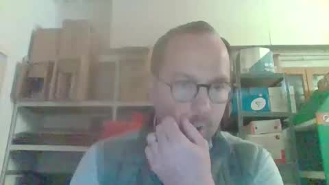 Snapshot of lovelick007 chatting on March 5, 9:38 am lovelick007 online show from March 5, 9:38 am