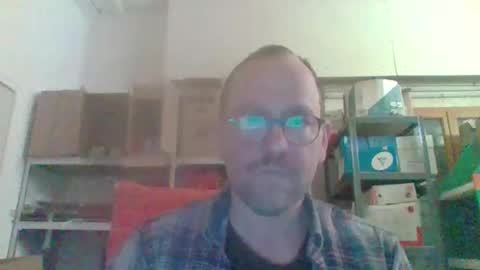 Snapshot of lovelick007 chatting on December 31, 4:35 pm lovelick007 online show from December 31, 4:35 pm
