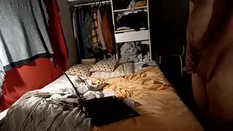 lovelyboyofhell online show from September 25, 10:41 pm