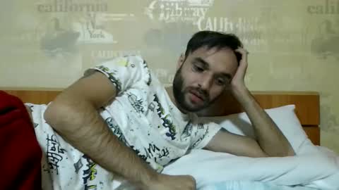 lovemastrubate243958 online show from December 4, 12:01 pm