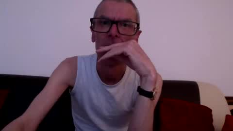 lovepvcearly50s online show from August 5, 6:57 pm