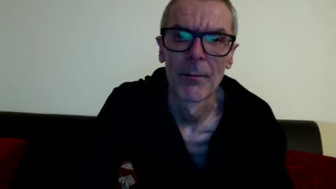 lovepvcearly50s online show from February 8, 9:57 pm