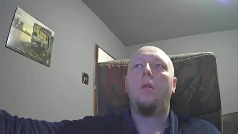 Snapshot of lover582553 chatting on February 10, 2:59 pm lover582553 online show from February 10, 2:59 pm