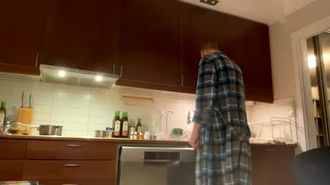 loveshine_ online show from February 14, 5:30 am