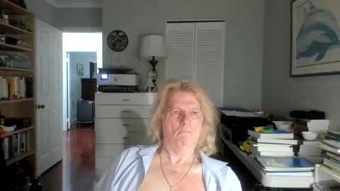 Michael online show from April 28, 1:55 am